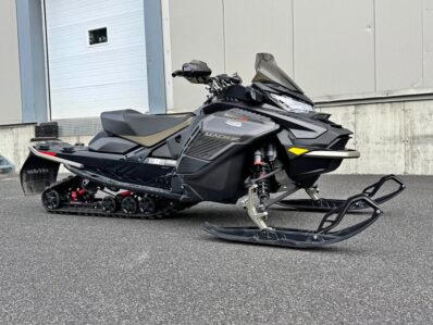 SKI-DOO MACH Z 900 ACE TURBO R 2022