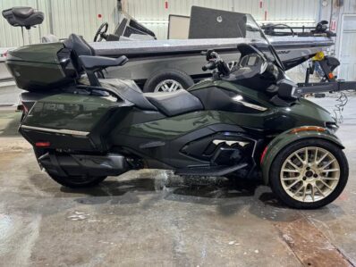 CAN-AM SPYDER RT 2023 – SEA TO SKY